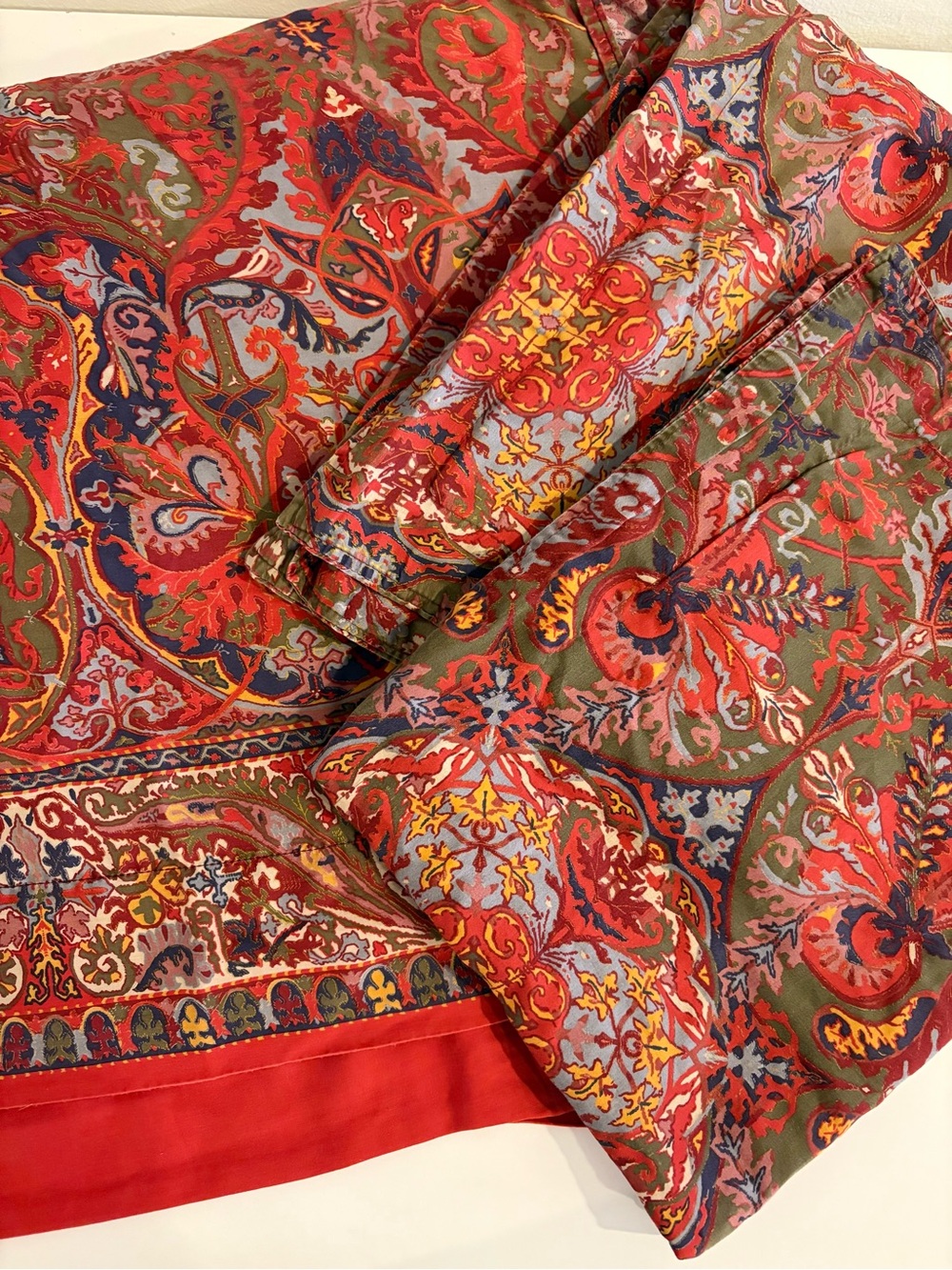 Ralph Lauren || Vintage Galahad Queen Flat Sheet + Two Pillow Shams Red Paisley